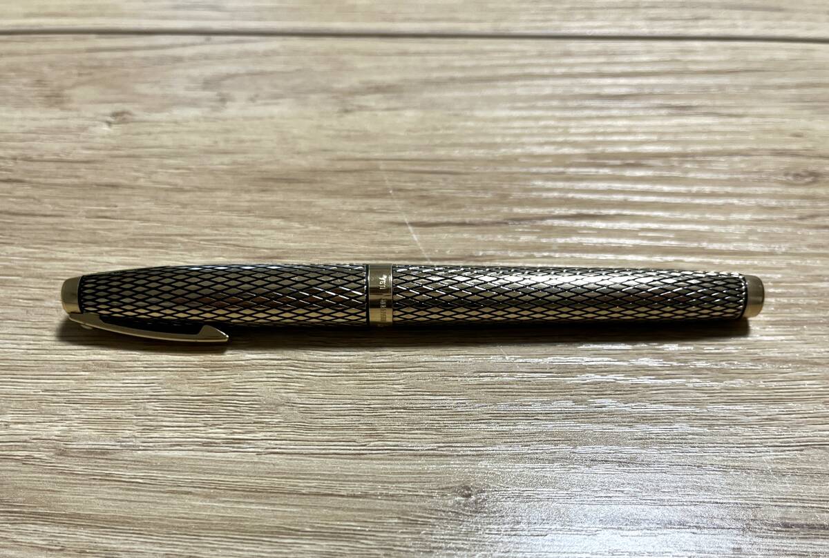 【美品・箱付き】シェーファー( SHEAFFER U.S.A)万年筆 インペリアル ペン先14K(585)ゴールド格子柄14k GF_画像2