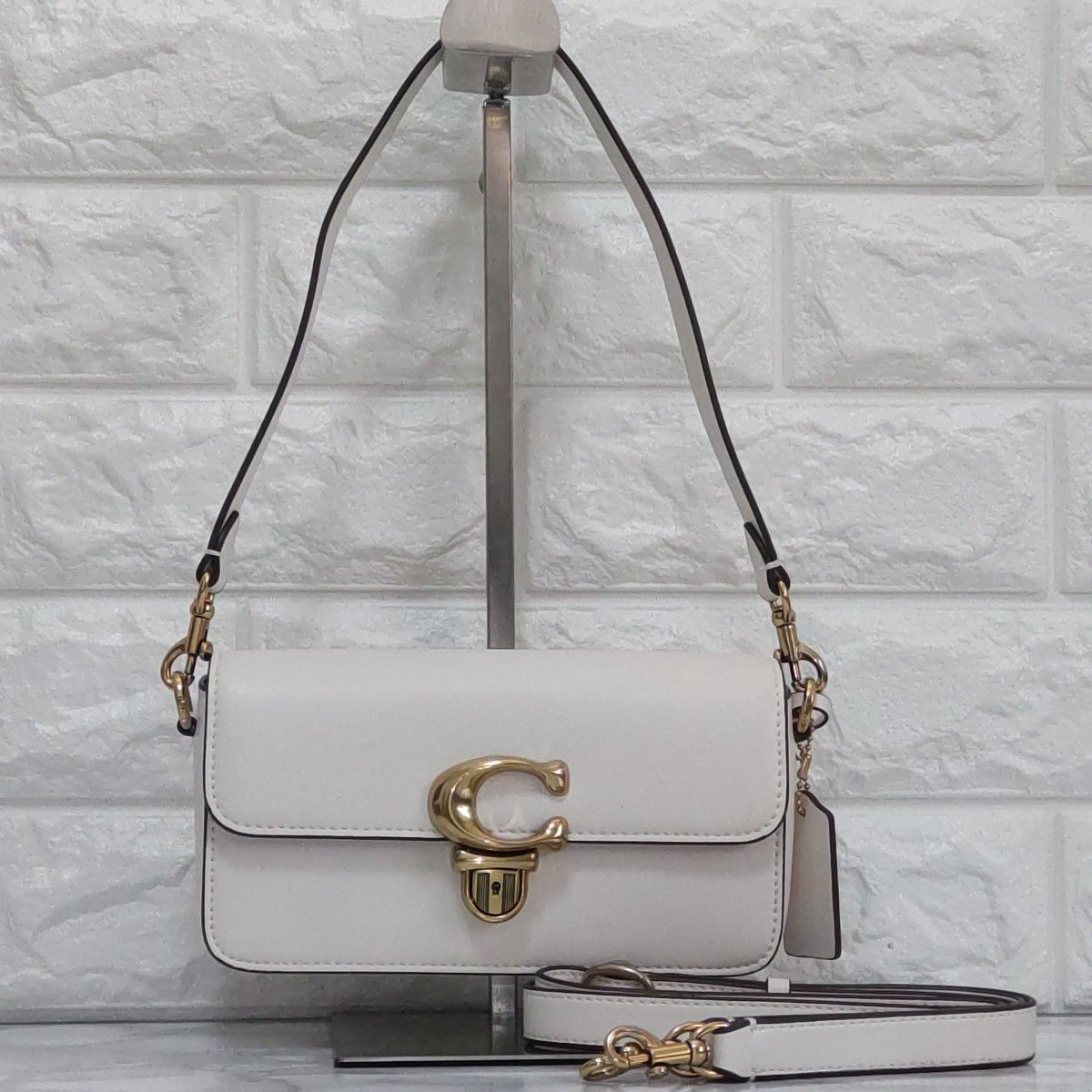 COACH コーチ ショルダーバッグ 新作 ストゥディオ バゲット COACH コーチ ショルダーバッグ 新作 ストゥディオ バゲット