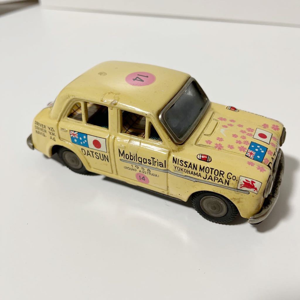 絶版 BCバンダイ DATSUN 豪州一周ラリー ダットサン 1000 セダン 絶版 BCバンダイ DATSUN 豪州一周ラリー ダットサン 1000 セダン
