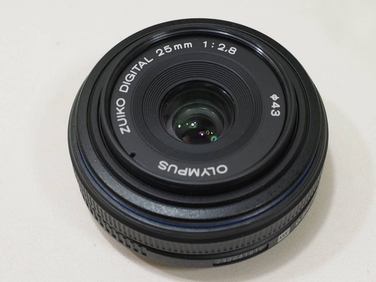 ◆カメラ2052_P6◆ レンズ(フォーサーズ) ZUIKO DIGITAL 25mm F2.8　レンズフィルター(43mm)付、中古 OLYMPUS オリンパス ～iiitomo～_画像2