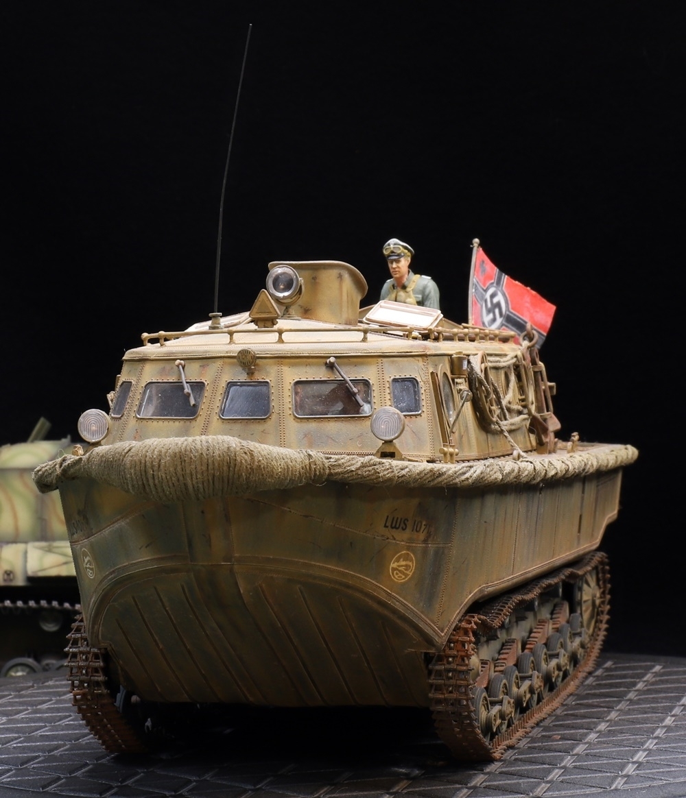 Yahoo!オークション - 1/35 ドイツ軍 水陸両用牽引車 LWS Yahoo!オークション - 1/35 ドイツ軍 水陸両用牽引車 LWS