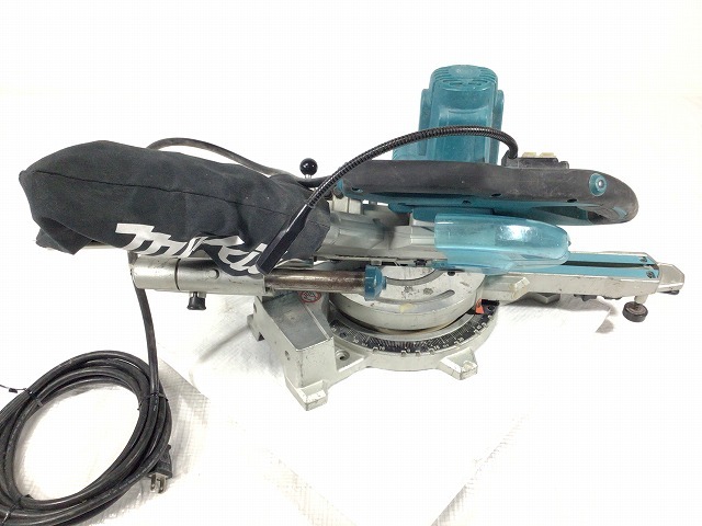 ☆中古動作品☆makita マキタ 165mm 卓上スライド丸ノコ LS0613FL レーザーマーカ&LEDライト付 切断機 木材加工 大工道具 86538_画像6