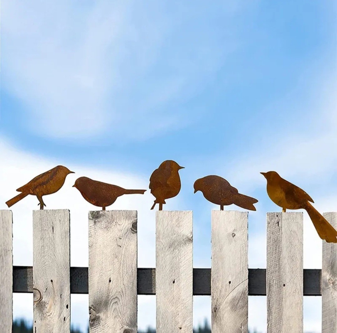 ガーデン彫刻　錆る小鳥　４点セット　ネジ式　メタルバード　HANAKO　鳥の雑貨　ガーデンオブジュ_画像8