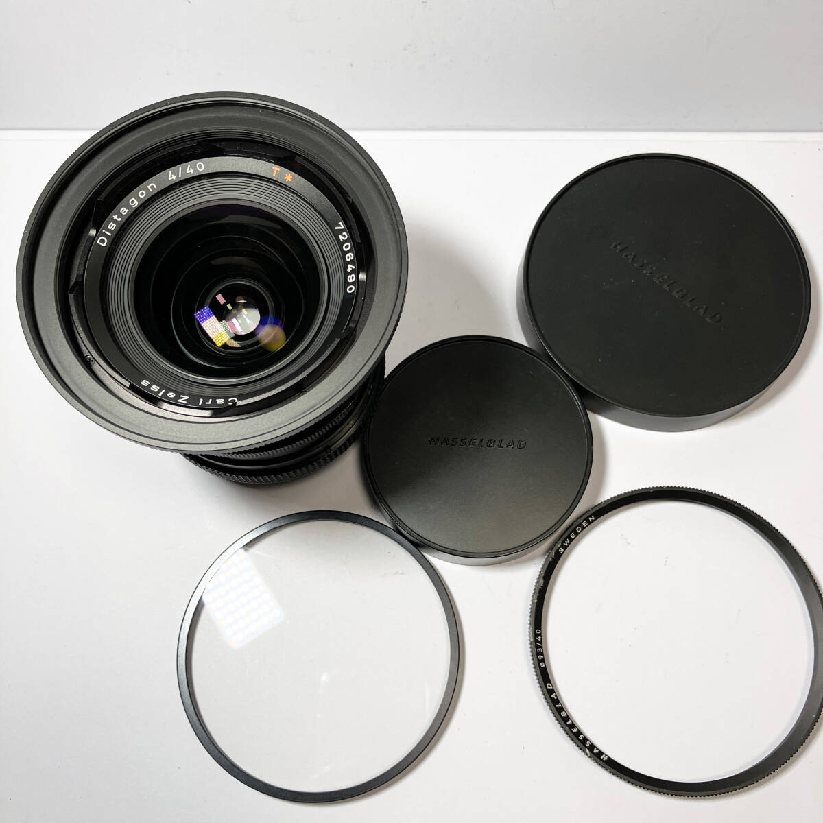 HASSELBLAD ハッセルブラッド Distagon CF 40mm F4 フィルター付きの画像1