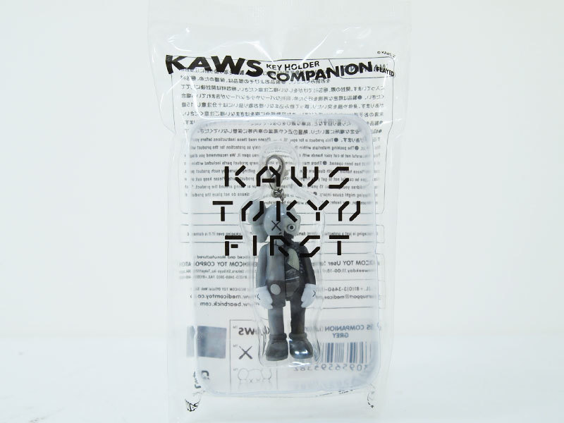 新品未開封 KAWS TOKYO FIRST MEDICOM TOY COMPANION (FLAYED) KEYHOLDER コンパニオン キーホルダー カウズ GREY グレー メディコムトイ Fの画像1