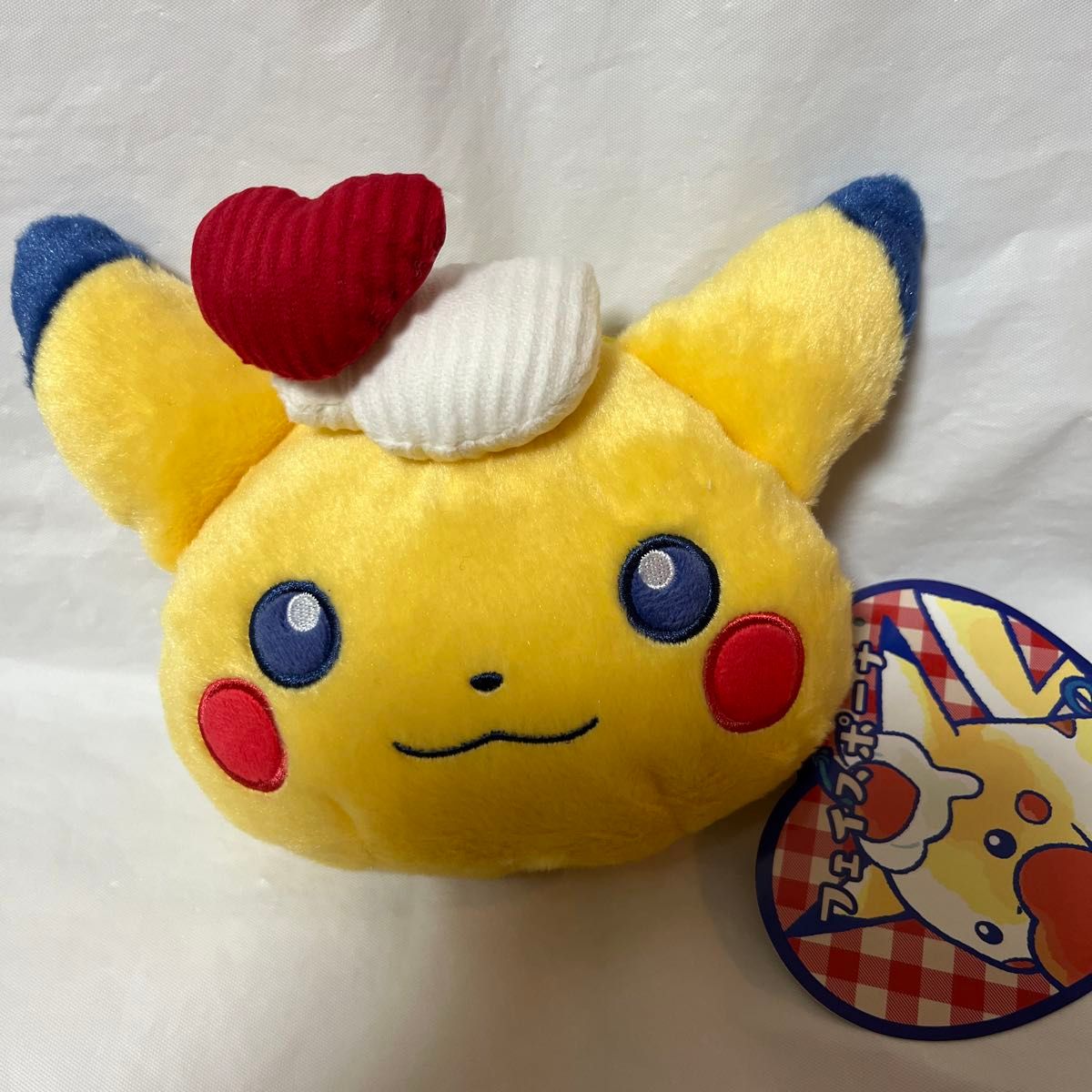 フェイスポーチ ピカチュウ　モロゾフ　バレンタイン　ポケモンセンター　新品未使用