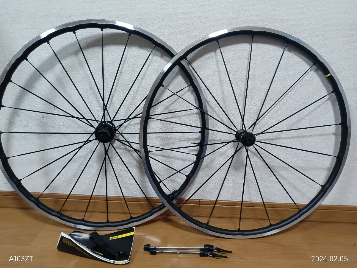 新品未使用品　MAVIC KSYRIUM SL 19c　リムブレーキ仕様　 クリンチャー　チューブレス　ISD360_画像1