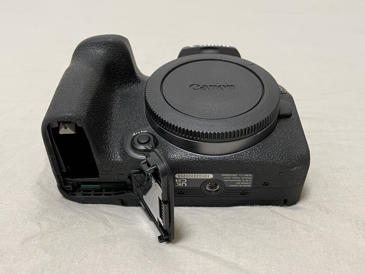 Yahoo!オークション - 【付属品 元箱付】Canon キヤノン EOS R10 Yahoo!オークション - 【付属品 元箱付】Canon キヤノン EOS R10