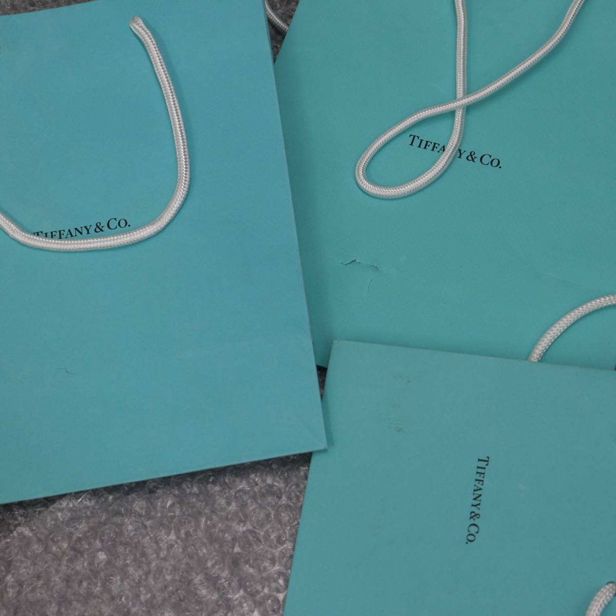 IT00NNL58P82 即決 本物 TIFFANY＆Co ティファニー 純正 BOX ショッパー 箱50個 袋31枚 アクセサリーケース11個 保存袋9枚_画像9