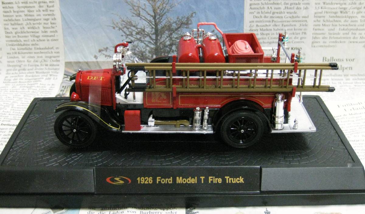 ★絶版*Signature Models*1/32*1926 Ford Model T Fire Truck レッド/ブラック*消防車≠フランクリンミント_画像5