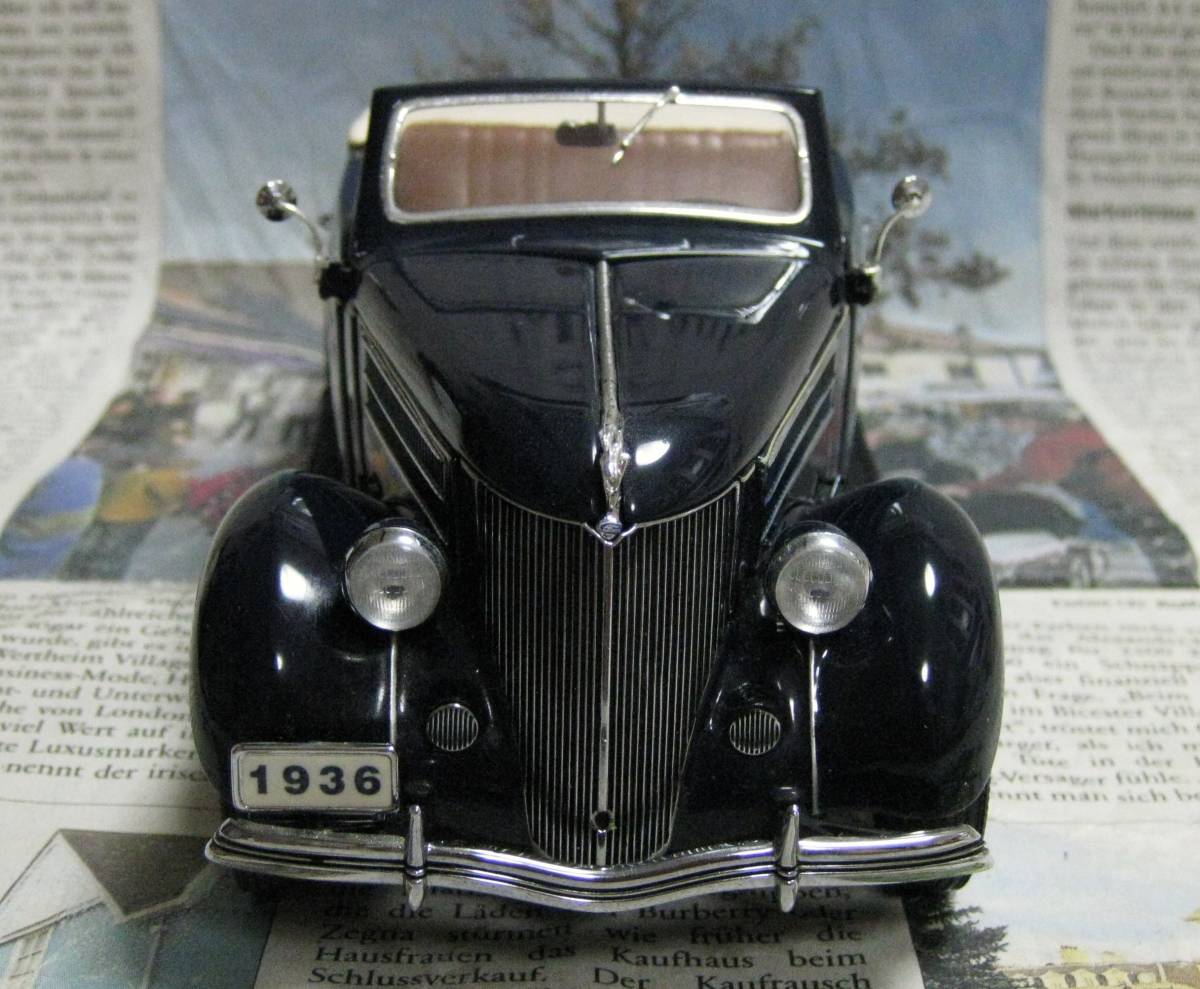 * out of print * Dan Bally mint *1/24*1936 Ford Deluxe Cabriolet blue 