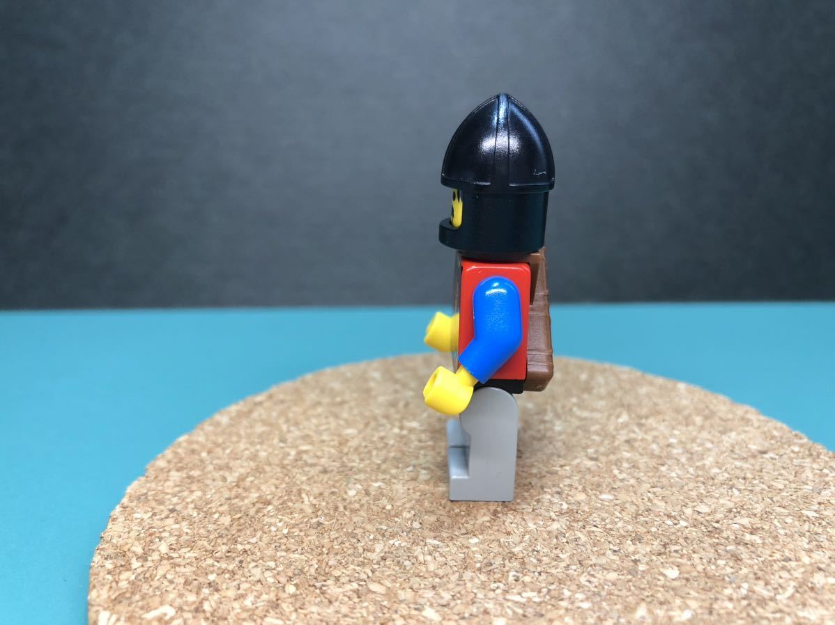 【ドラゴンナイト 兵士3】マジックドラゴン城 レゴ お城シリーズ クルセイダー レゴ 騎士 LEGO 人形 鎧兜 甲冑 フィギュアの画像2
