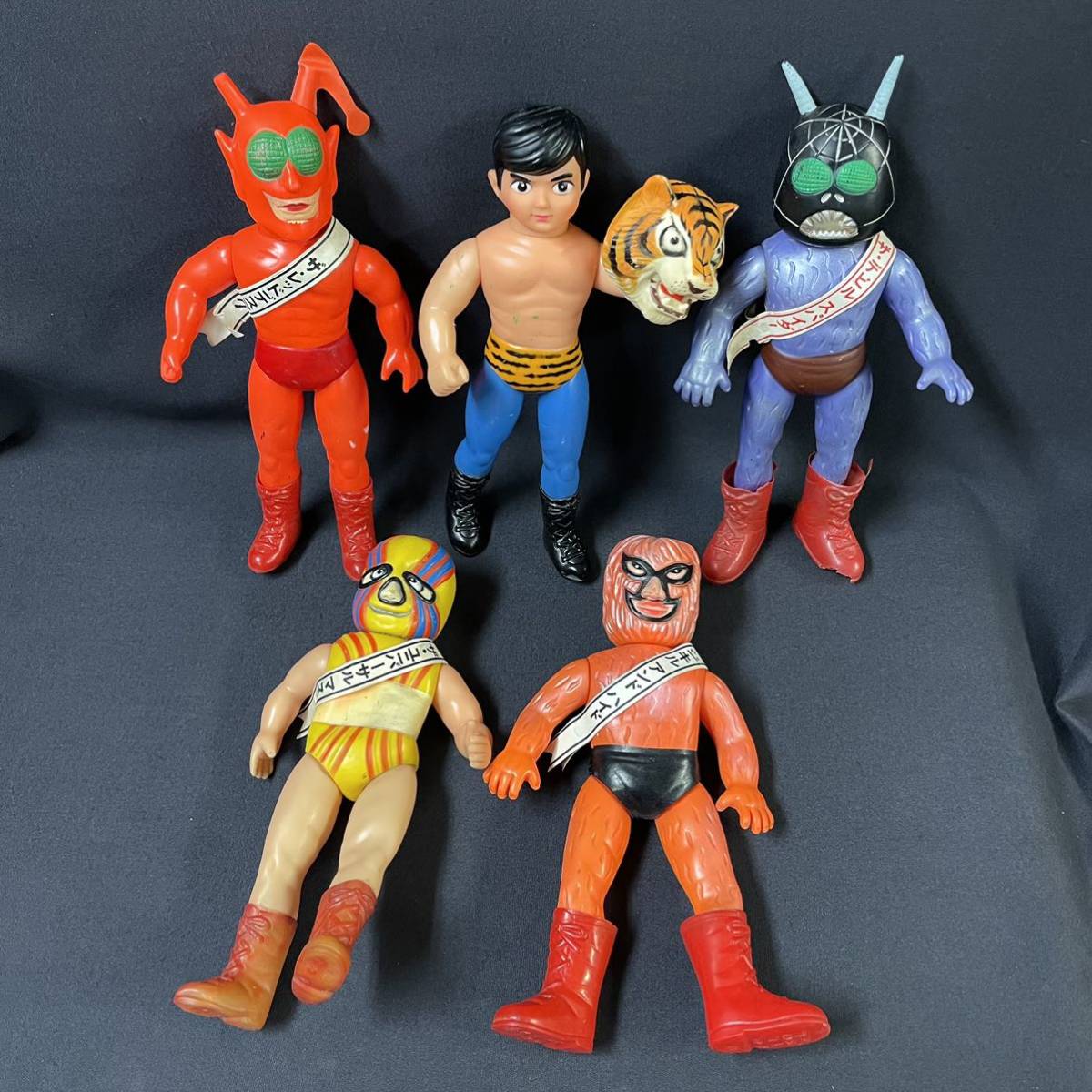 Yahoo!オークション - 中嶋製作所 タイガーマスク ソフビ人形 5 Yahoo!オークション - 中嶋製作所 タイガーマスク ソフビ人形 5