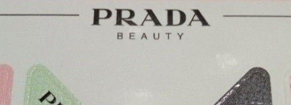 【PRADA】☆新品未使用限定非売品プラダブルートートバック(外箱付)＋PRADABEAUTYステッカーシールセット￥6,299円