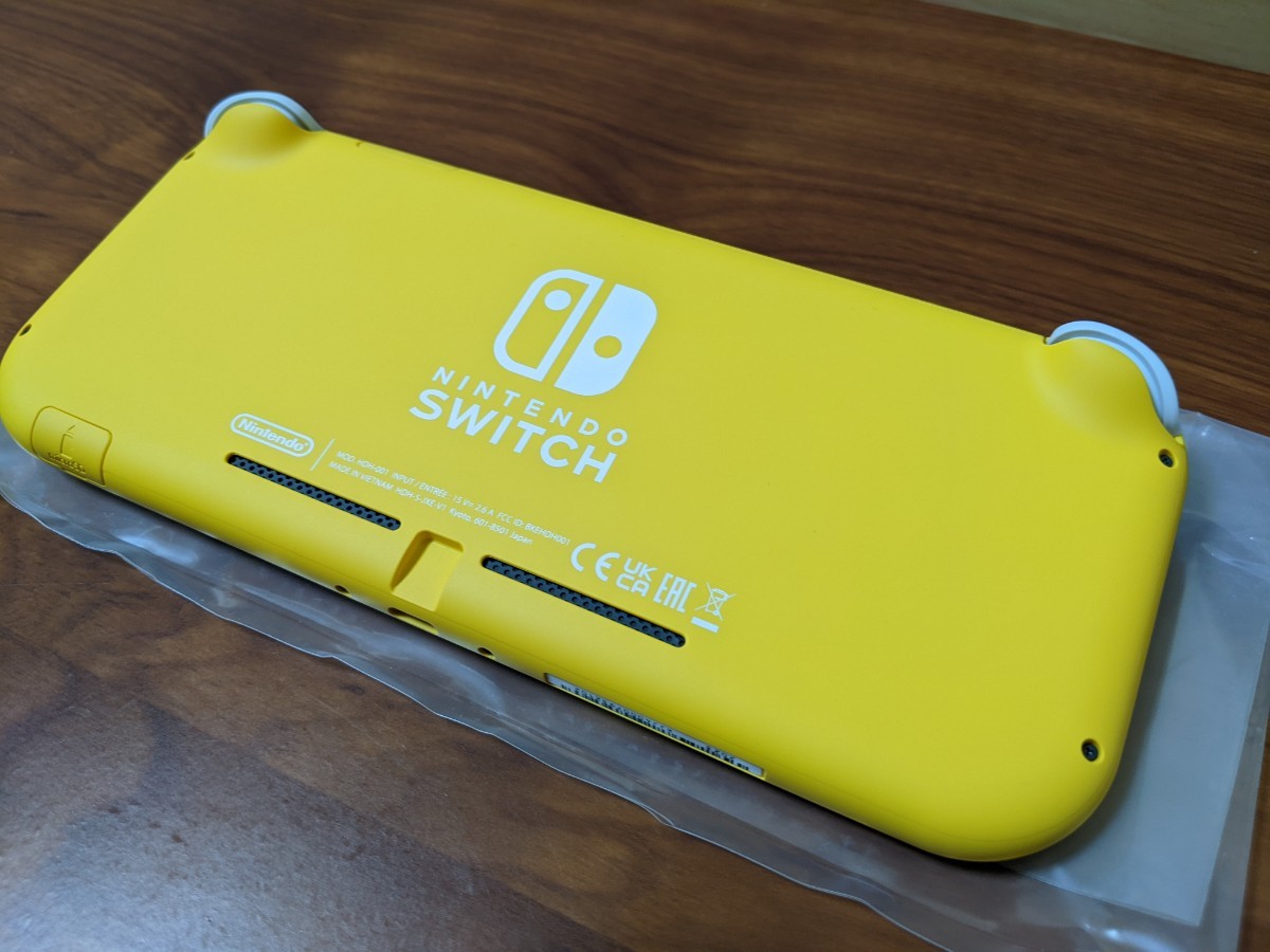 【美品】ニンテンドースイッチライト Nintendo Switch Lite イエロー 2024年 1月28日購入 _画像5