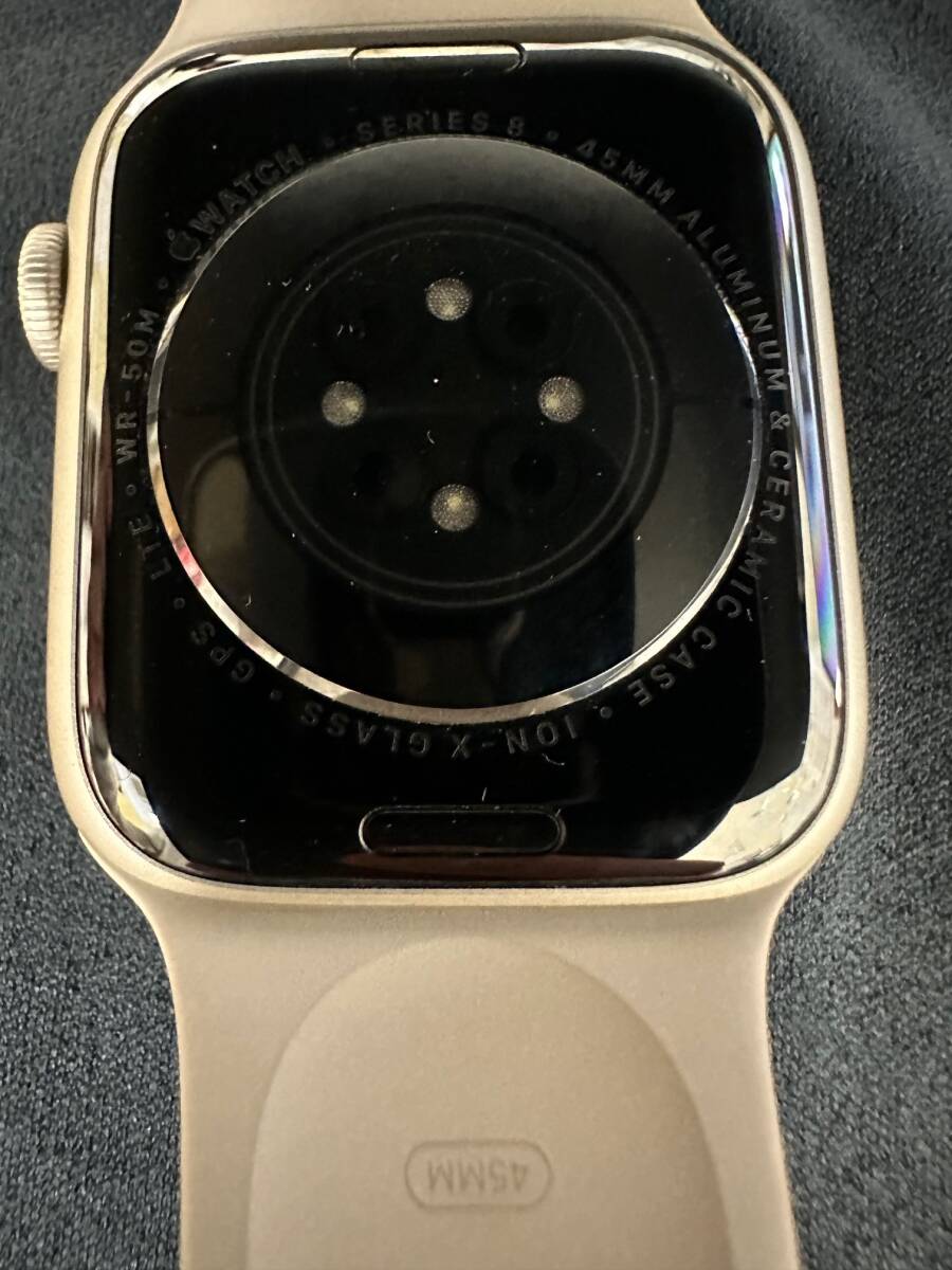 ☆1円スタート☆Apple Watch Series 8 45MM 32GBモデル番号MNK73J/A バッテリー100% 通電済/簡易動作確認済/中古品_画像2