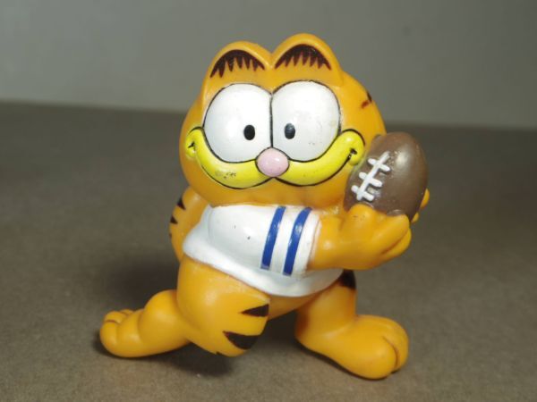 Garfield ガーフィールド PVCフィギュア ラグビー DAKIN_画像1