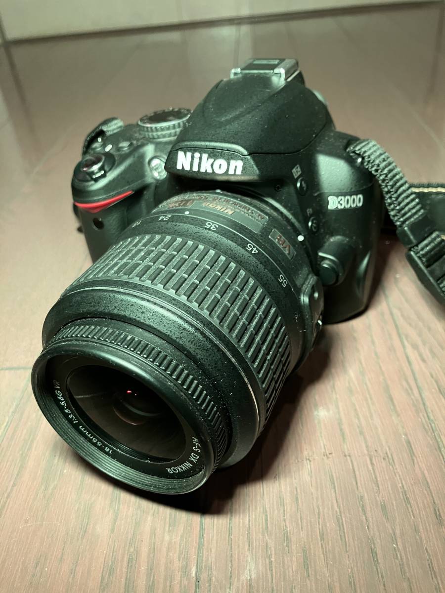 【スタート一眼レフ】Nikon D3000＋TATONKAカメラポーチ(美品)＋おまけ新品充電池_画像1