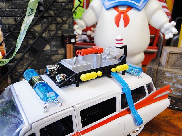 映画 ゴーストバスターズ ECTO-1 ダイキャストミニカー 1/24スケール アメリカ雑貨 アメリカン雑貨 の画像8