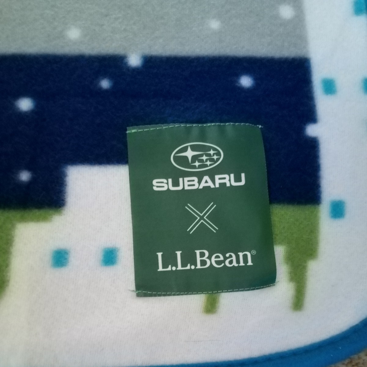 SUBARUオリジナル(SUBARU×L.L.Bean )フリースブランケット_画像2