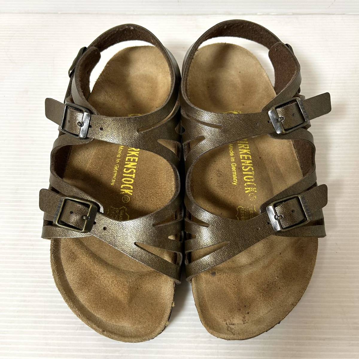 【新品同様】BIRKENSTOCK MIAMI ビルケンシュトック　マイアミ　レザーサンダル　36 23cm グリーン系　＊4_画像2