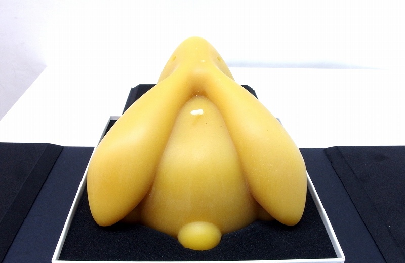 未使用品！ロエベ LOEWE 2023限定 バニーキャンドル DARK YELLOW BUNNY 840ｇ イエロー kz4804210278_画像5