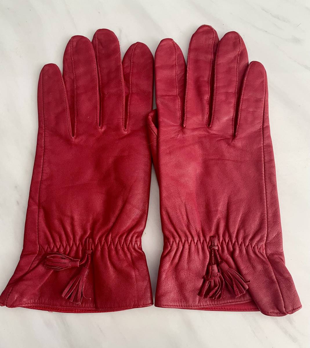  leather glove 