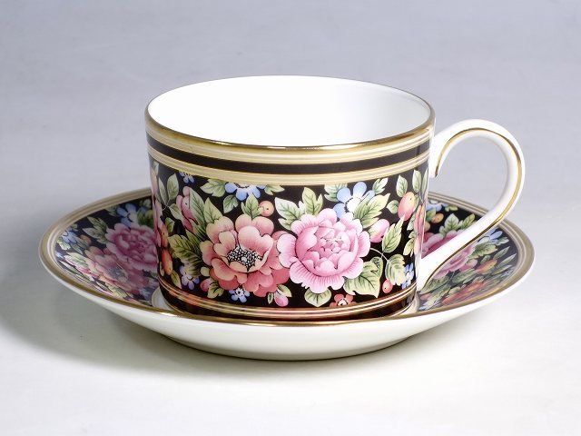 K02033【WEDGWOOD ウェッジウッド】CLIO クリオ カップ＆ソーサー 1客 碗皿 旧刻印 黒壺_画像1