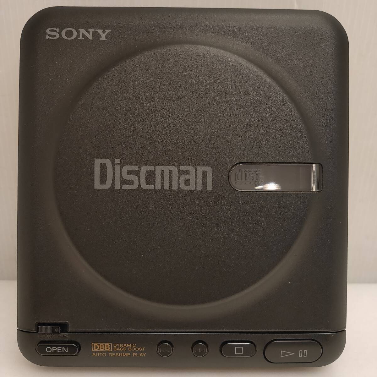 ●SONY ソニー Discman ディスクマン D-22 ポータブルCDプレーヤー 簡易動作確認 ジャンク扱い●_画像2