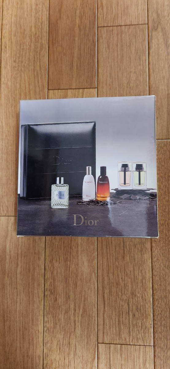 クリスチャンディオール　Dior　LA　COLLECTION 　HOMME　ラグジュアリー　エディション _画像9