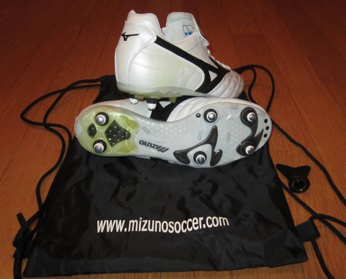Bibian 比比昂 - 激レア新品未使用!MIZUNO(ミズノ)のサッカー Bibian 比比昂 - 激レア新品未使用!MIZUNO(ミズノ)のサッカー