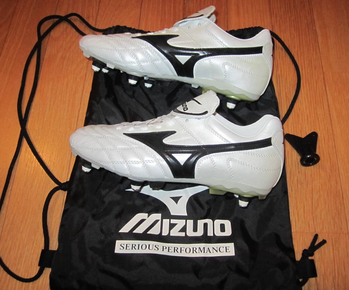 Bibian 比比昂 - 激レア新品未使用!MIZUNO(ミズノ)のサッカー Bibian 比比昂 - 激レア新品未使用!MIZUNO(ミズノ)のサッカー
