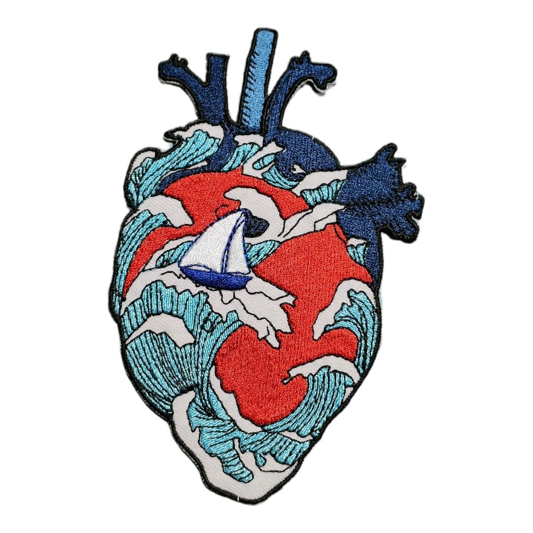 Z-10【 アイロンワッペン 】臓器 心臓 heart 海 波 art アート 芸術  【 刺繍ワッペン 】patch パッチ