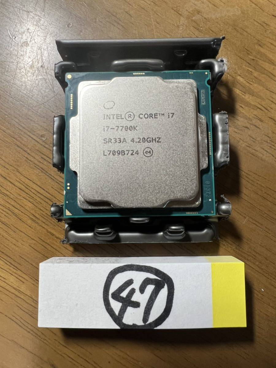 【保証有り】CPU Intel Core i7-7700K 4.2GHz PCパーツ インテル SR33A I7 【送料無料】47_画像1