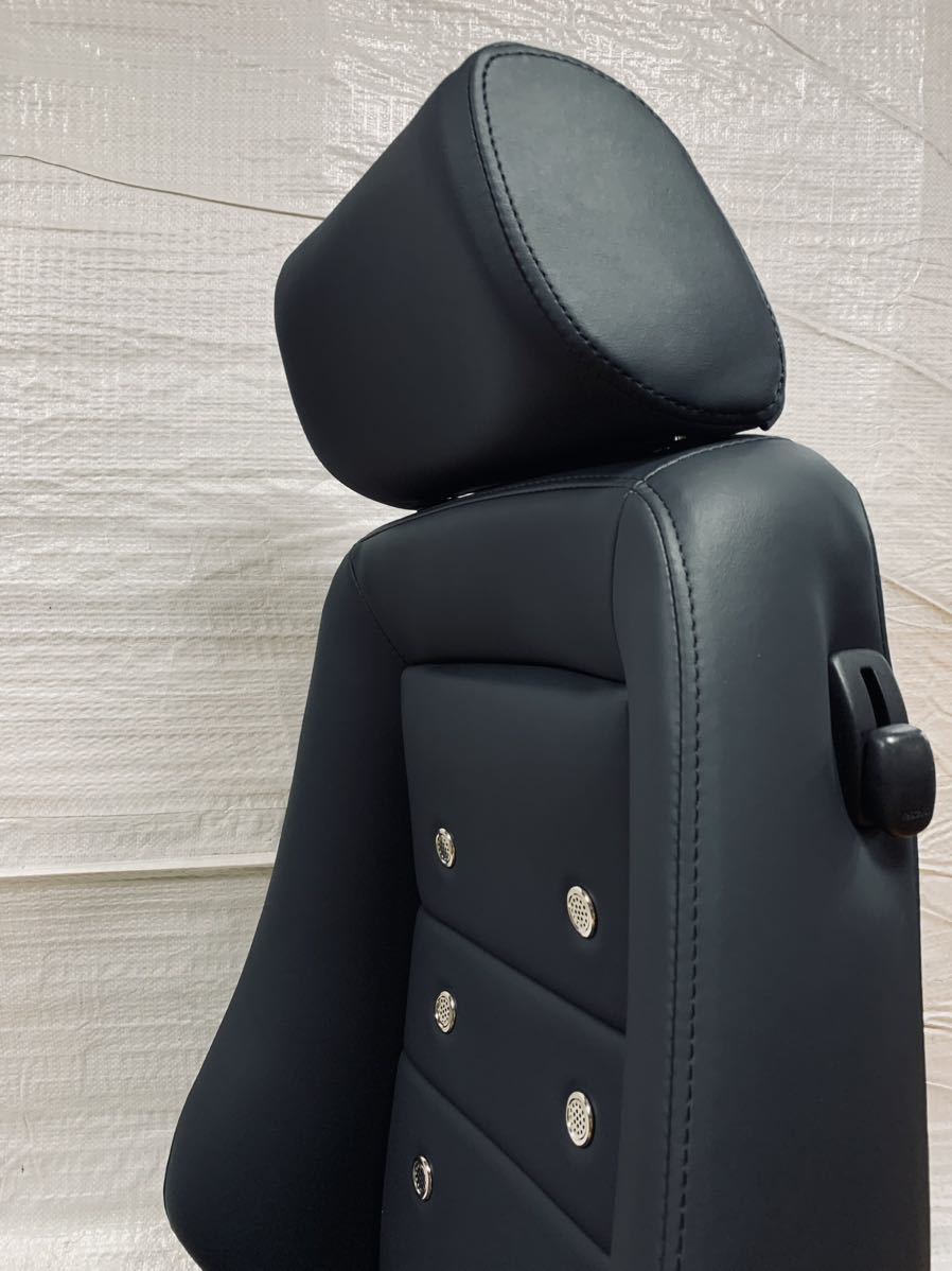 37.38.レカロ RECARO 2脚セット モジュラーLX-M 黒フェイクレザー張り替え 張替え 張替 ブラックシングルステッチ 片側ダイヤル アイレット_画像4