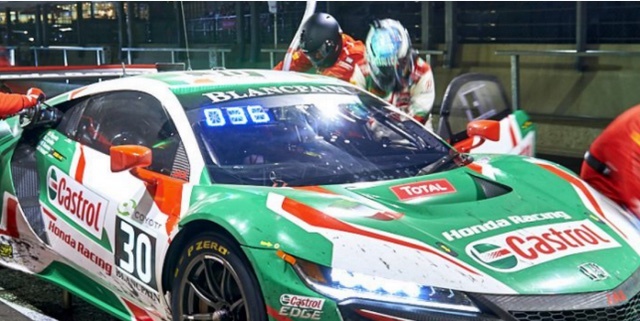 Castrol カストロール ステッカー デカール オイル 切り抜き ２枚セットの画像2