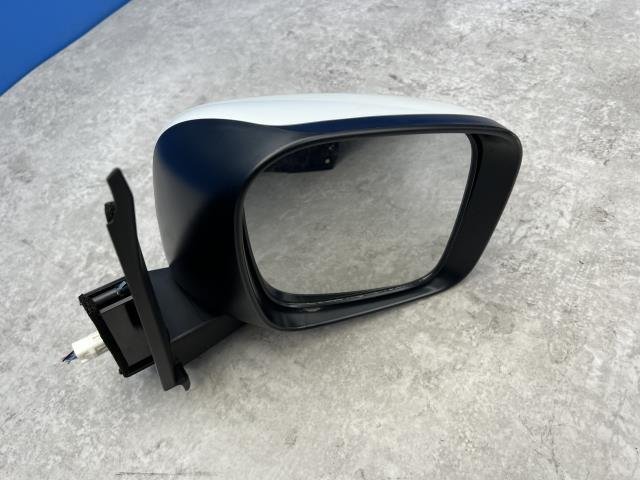  operation OK Flair Wagon XS DBA-MM32S right / driver`s seat door mirror side mirror Z7T pearl white 1AY4-69-100A1B 5 pin 