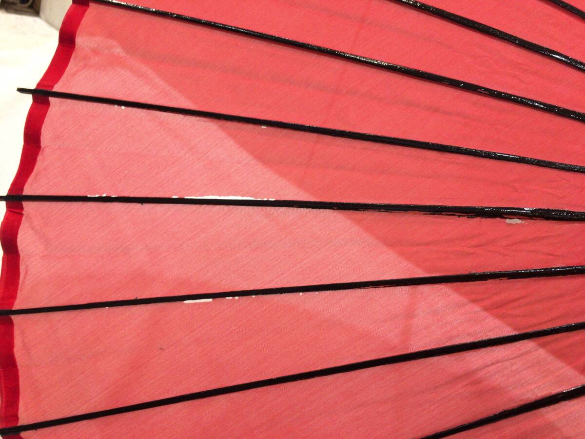 ■10954■傘 踊り 舞踊傘 舞踊 日本舞踊 舞台 和装小物 長さ約79cm 和傘 赤_画像5