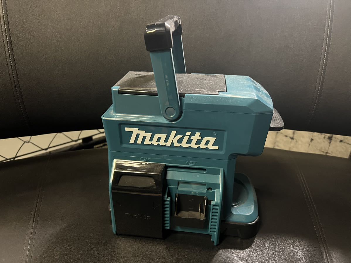 マキタ　　makita 充電式コーヒーメーカー CM501DZ 10.8V14.4V18V_画像1