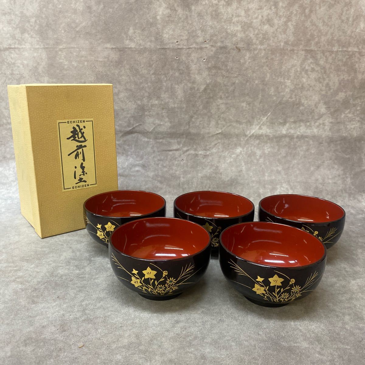 美品 未使用 保管品 美山 越前塗 貝入 お椀 汁椀揃 漆器 和食器 木製 伝統工芸 漆 外箱有 桔梗 漆器_画像1