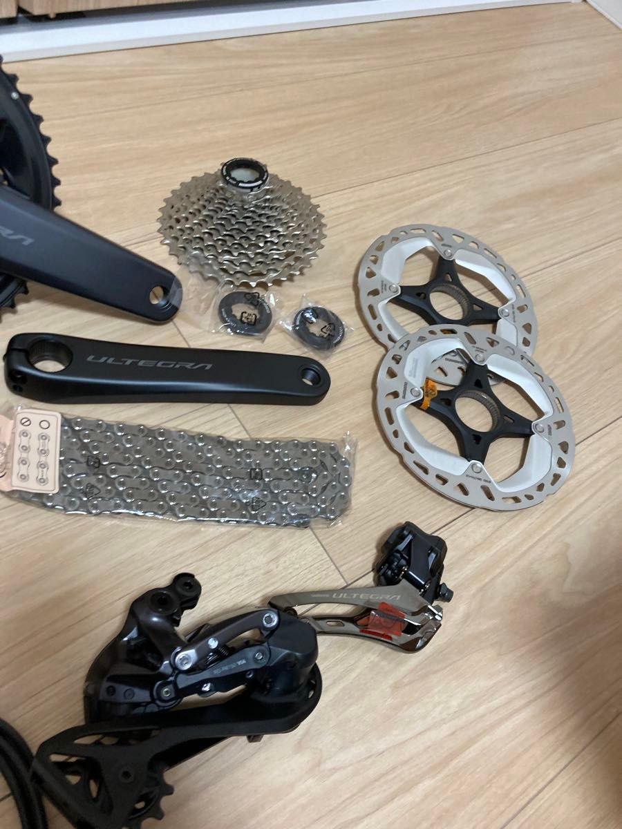 SHIMANO シマノ グループセット アルテグラ R8200シリーズ Di2 SHIMANO シマノ グループセット アルテグラ R8200シリーズ Di2