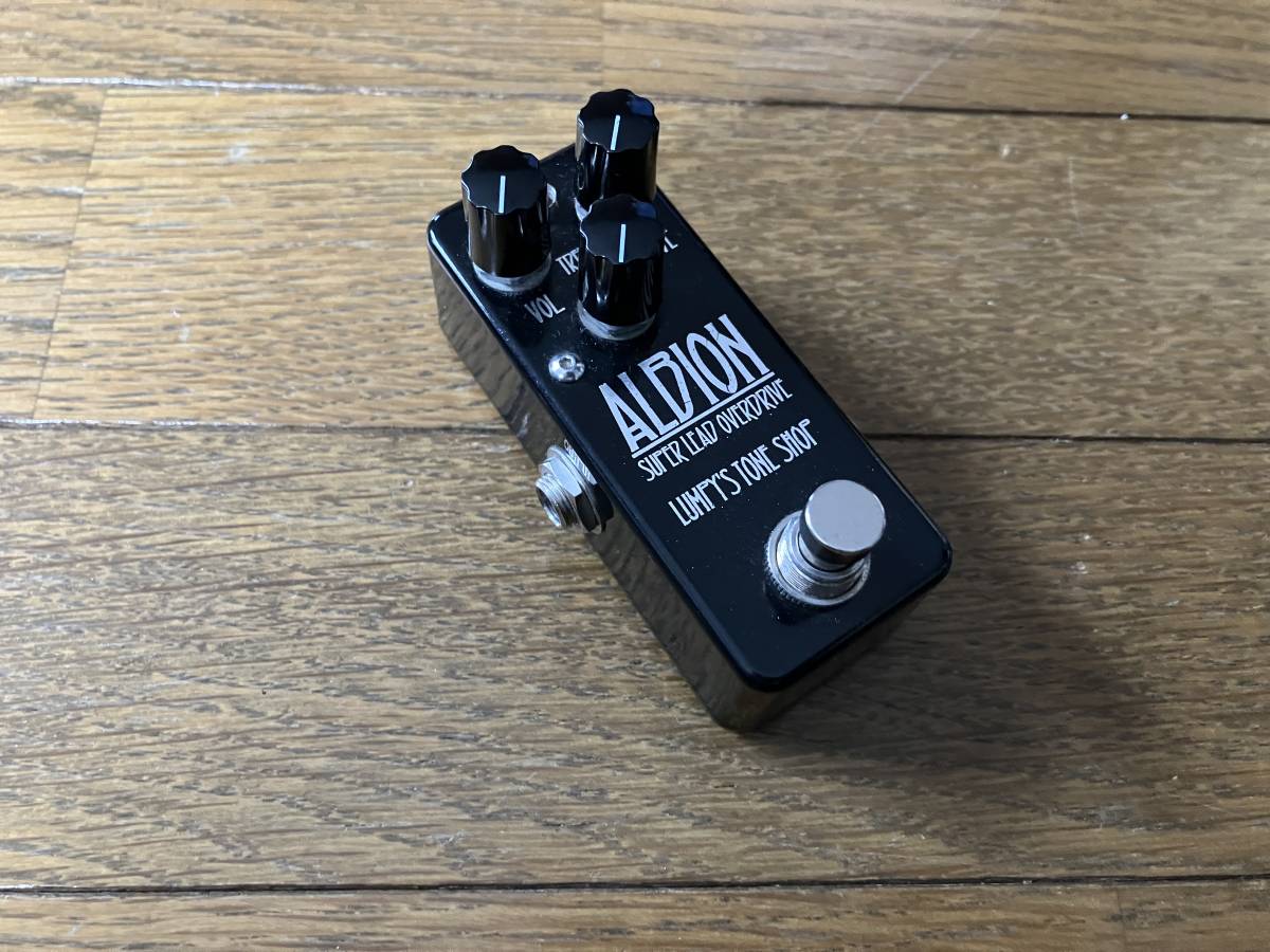 Lumpy’s Tone Shop Albion Mini Black Starlight