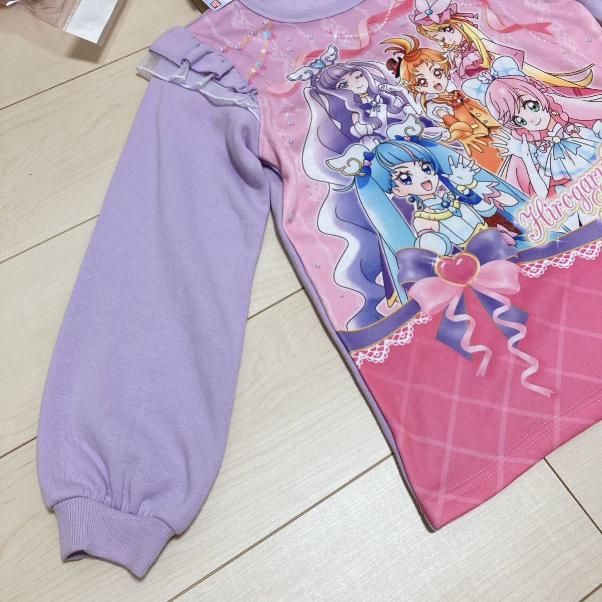 限定品 ひろがるスカイプリキュア 光るパジャマ 光るダイカットマスコット 長袖 上下セット プリキュア 子供 キッズ プレゼント_画像3