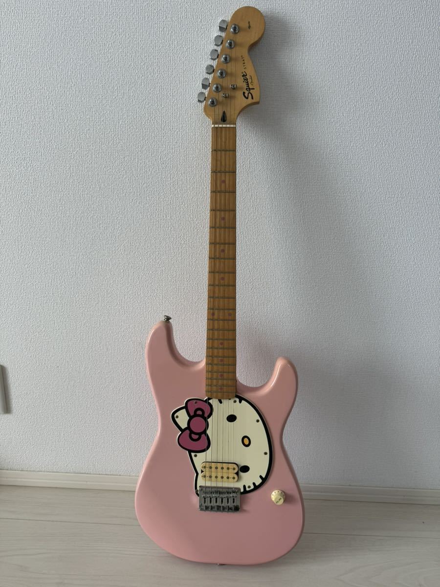 ハローキティ HELLO KITTY ストラトキャスター Squier by Fender ギター_画像1