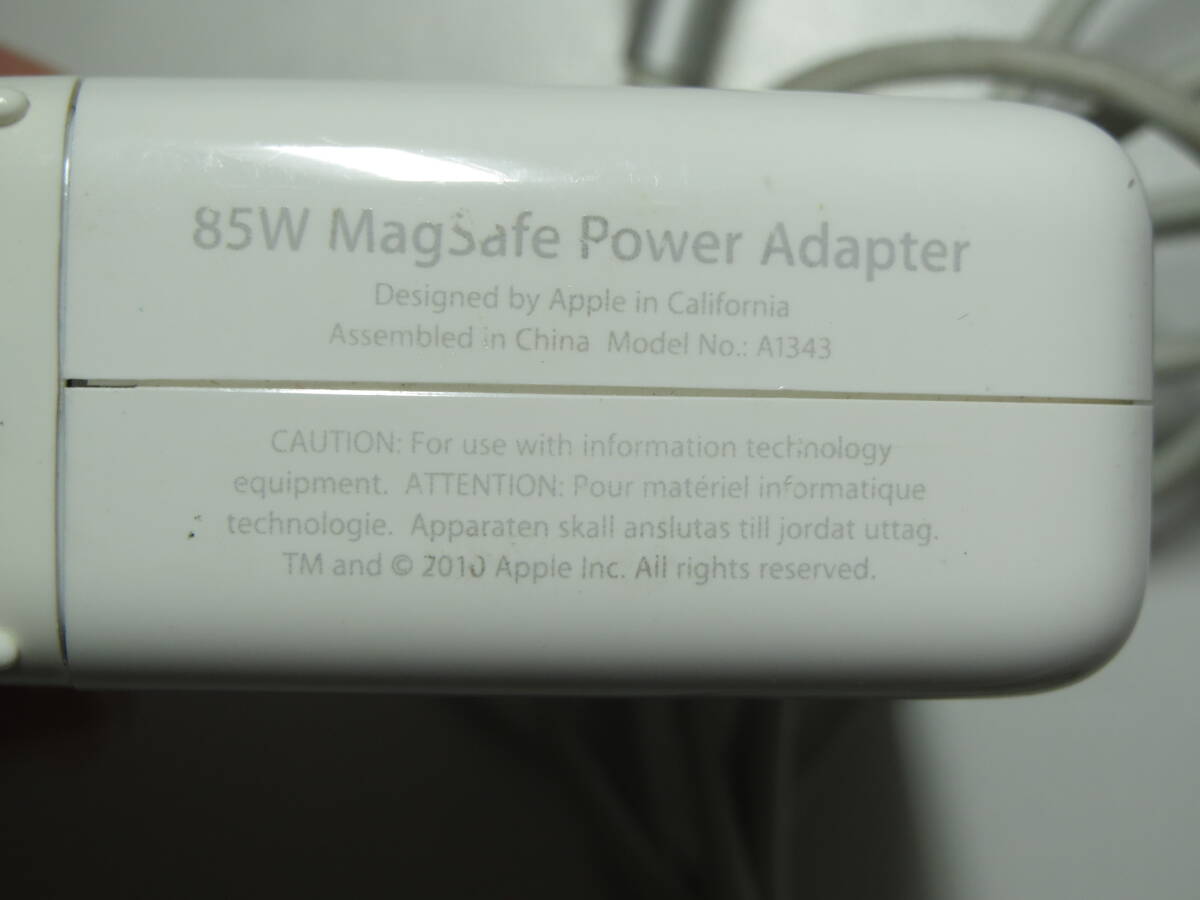 Apple純正 アップル Apple 85w Magsafe Power Adapter A1343 Magsafe２への変換アダプタ－付きの画像6