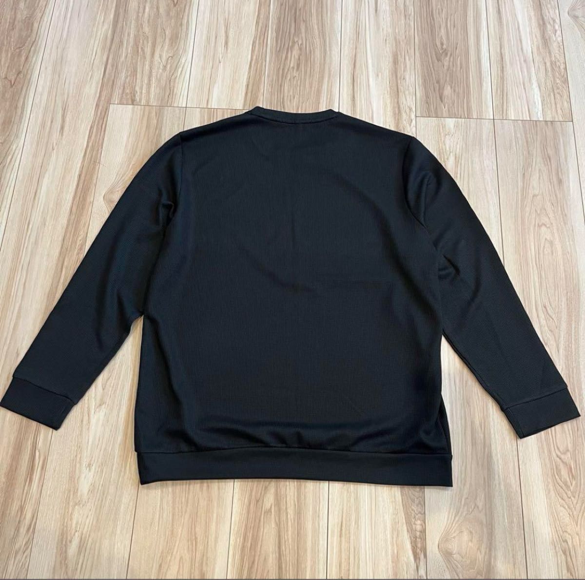 【未使用品】メンズ　長袖　トップス　Tシャツ　ブラック　XL 秋冬　シンプル 黒　カジュアル　かっこいい　大きいサイズ