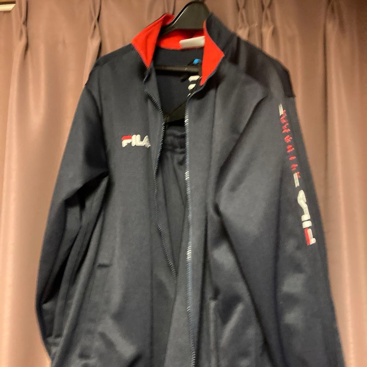 値下げ！一部毛玉あり。FILA ジャージ上下画像追加