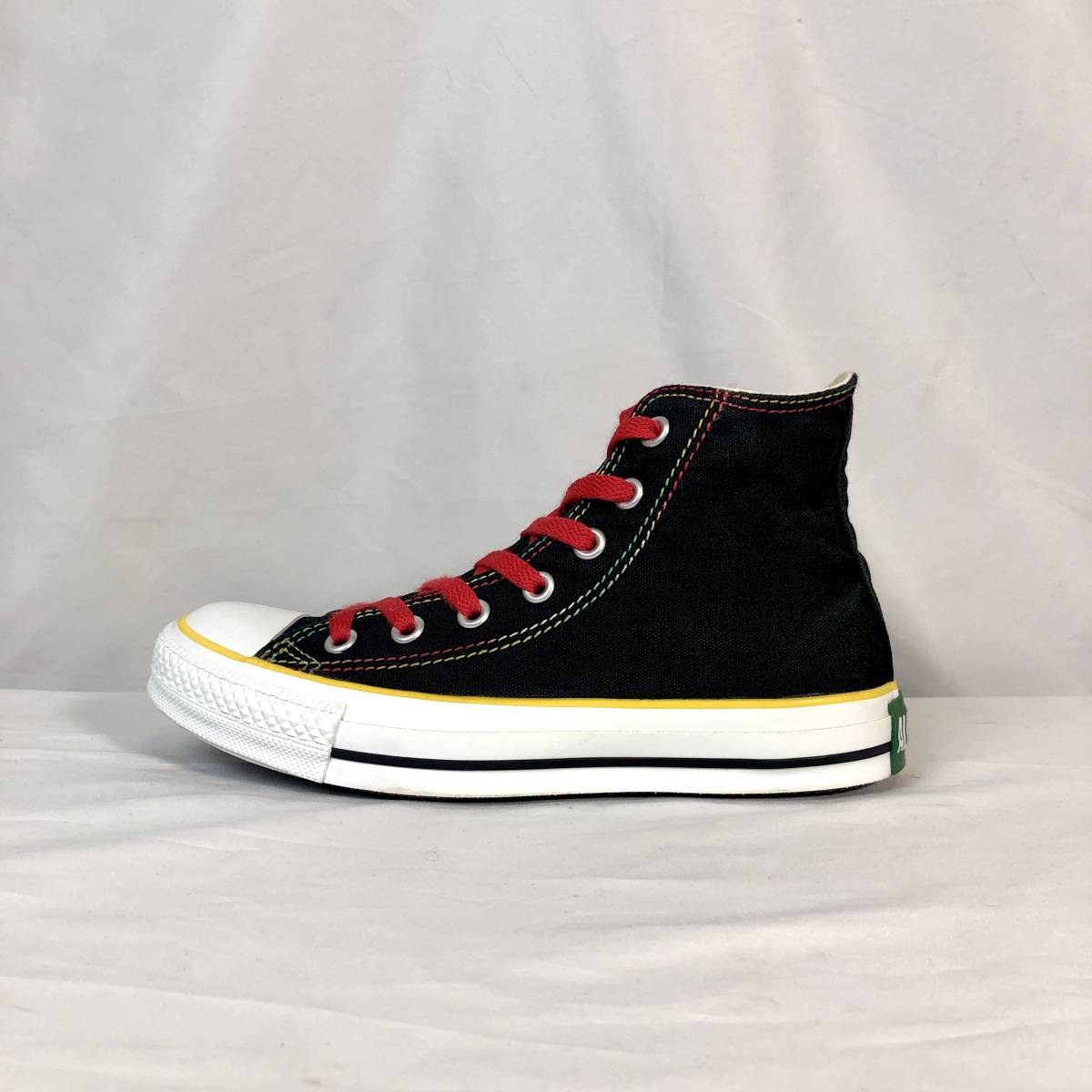 ★CONVERSE★24.0㎝ ハイカットスニーカー コンバース オールスター レディース 黒 ブラック 赤紐 ヒールパッチ緑 7ホールシューズ S441_画像3