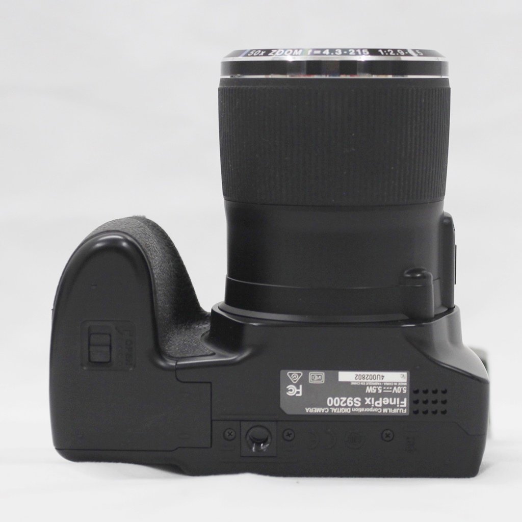 FUJIFILM 富士フイルム FINEPIX S9200 ブラック コンパクトデジタルカメラ 電源のみ確認済み 中古品 m5-33232 m_e(j)_画像7