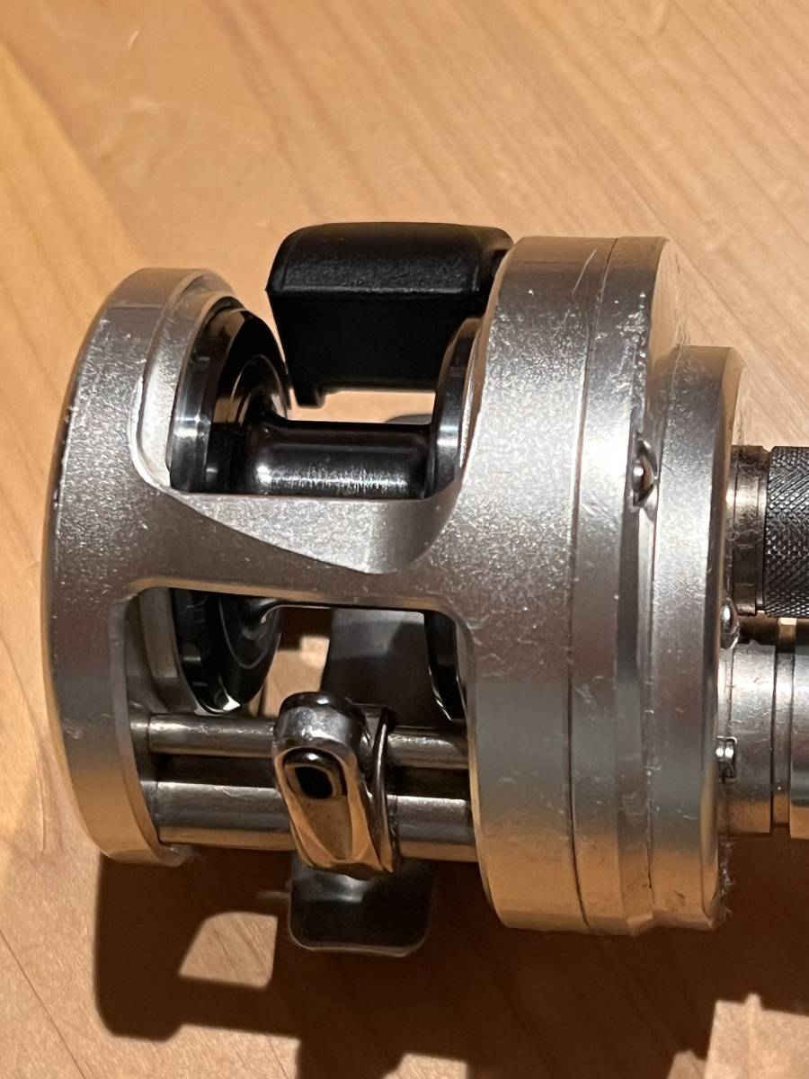 実質値下！送料無料！最終価格！中古良品！シマノ　SHIMANO 11オシアカルカッタ 201HG品番RH71 02779_画像8